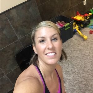 Meet your Posher, Chrissy